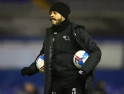 Stamford Bridge Sambut Liam Rosenior, Era Baru Chelsea Dimulai