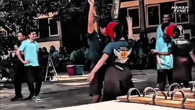 Lagu DJ Sa Ceritakan Pada Bintang Bintang versi slow viral di TikTok dan menempati posisi nomor satu trending YouTube awal 2026.