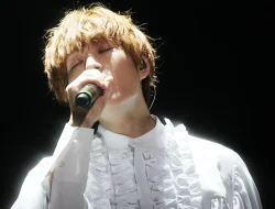 ONEW SHINee Rilis Single Jepang Keempat KAKERA